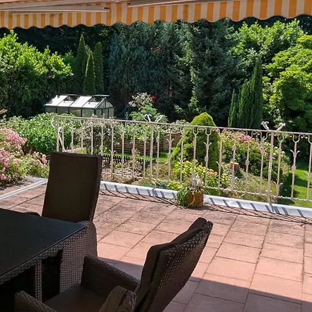 Ein Und Ein Komfortzimmer In Malsch, Zwischen Karlsruhe, Rastatt Und Baden-baden Homestay Malsch (Karlsruhe)